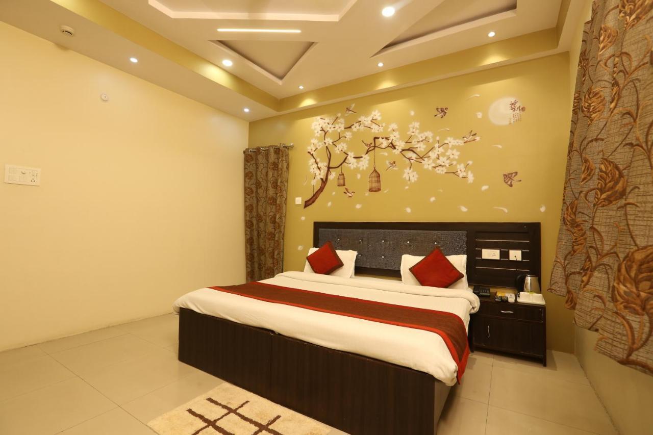 Hotel Nexus Lucknow Exterior foto