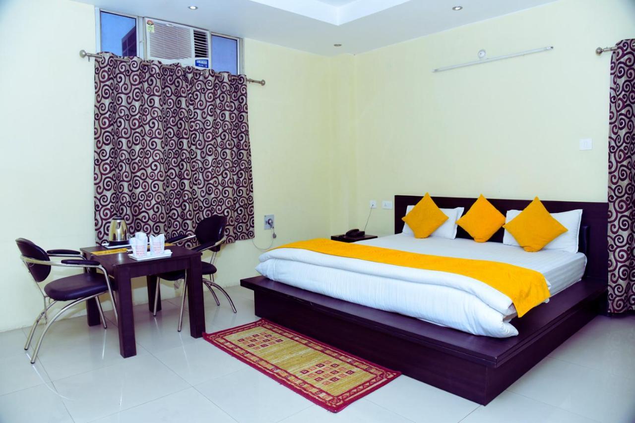 Hotel Nexus Lucknow Exterior foto