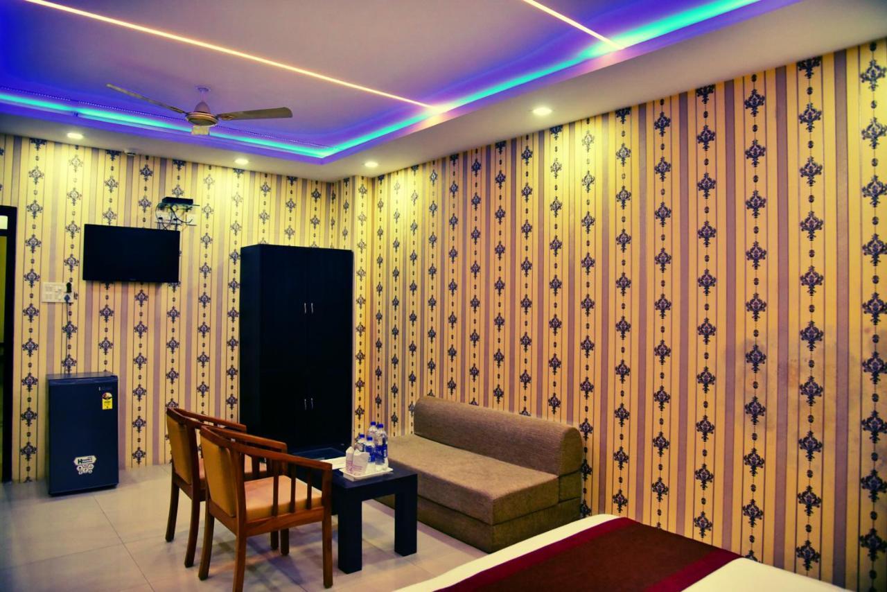 Hotel Nexus Lucknow Exterior foto